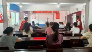 仙桃联通“全民防电诈”公益讲堂走进官沟社区，共筑社区安全防线