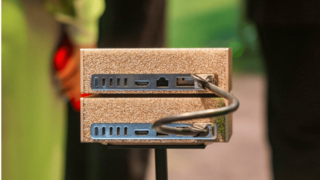 限时免费送！2台DGX Spark互连缺它不行！超擎数智200G DAC高速铜缆纳秒级互联，算力直达！