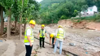 党旗在险峰飘扬通信在风雨中畅通——记湖北联通优秀党员魏明战天斗地守护竹山至林区通信“生命线”