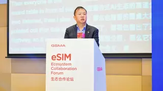 联想王帅：灵魂eSIM，构建混合式AI生态高速公路