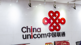 延时服务护孝心荆门联通泉口营业厅为代办用户解难题