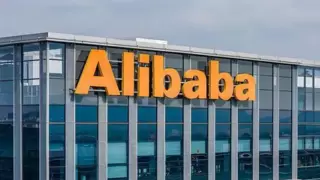 阿里巴巴团队重磅发布：让AI像苏格拉底一样自我学习，仅用100道题就能碾压GPT-5