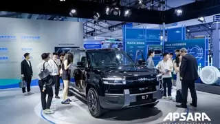 比亚迪出海：从“建“到“简“的车联网修行