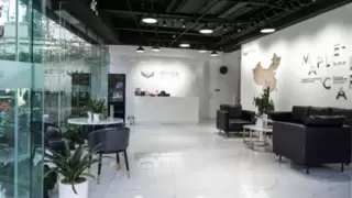 枫叶租车获海南澄迈县政府战略投资，以双引擎引领中高端用车市场