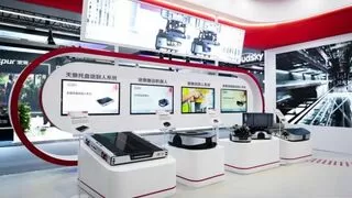 京东物流“狼族”机器人全阵容亮相物博会，“超脑+机器人”夯实超级供应链底座