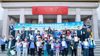 探秘“中国芯”，学而思北航实践营解锁未来创造力