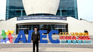 强脑科技韩璧丞受邀出席2025年APEC峰会
