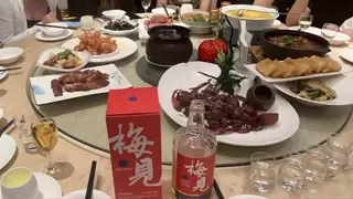 批价暴跌、库存贬值，这个冬天酒商怎么过？