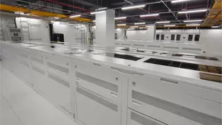 绿色算力落地怀来！中兴通讯携手中国电信推出浸没式液冷解决方案