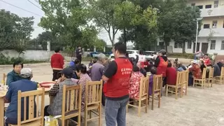 情暖桑榆联通有爱--鄂州联通以实干践行助老爱老办实事承诺