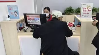 一个被误触的按键，一段被荆门联通重新接起的亲情热线