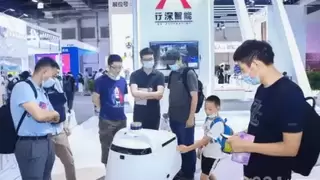 行深智能无人车亮相2021世界人工智能大会，赋能末端智慧物流