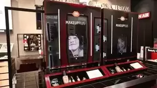 美图魔镜连接“颜值经济” 智能科技引领美妆新零售