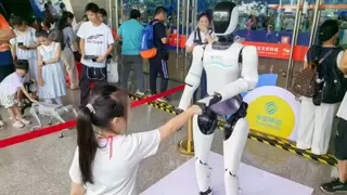 贵港移动公司融合AI体验与安全教育守护成长