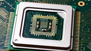 美光UFS4.1车规级存储方案以卓越性能与智能监控技术，保障智能汽车高效、安全的实时数据处理与交互体验