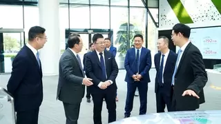 广汽集团与华为终端签约，深化鸿蒙生态与AI技术合作