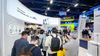 CES 2026 机器人板块聚焦具身智能，国产灵巧手 ZWHAND 技术突破成焦点