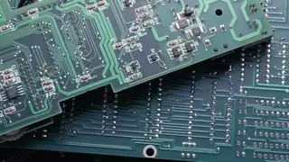 研发驱动战略落地，红板科技以技术创新筑牢行业地位