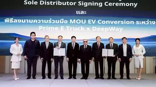 DeepWay深向重卡泰国曼谷上市，携手宁德时代共建东南亚绿色物流新生态