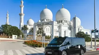 文远知行携手优步进驻阿布扎比市中心2027年计划部署1200辆Robotaxi