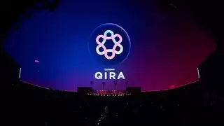 MacBook打破触屏交互边界，AI终端竞争向生态转移