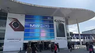 中国电信AI原生云网体系引领全球通信业智能化转型