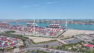 启源芯动力交付 290 台电动重卡 与天津港共推绿色港口升级