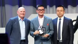 印尼Telkomsel与华为携手荣获GSMA GLOMO“最佳移动互联消费者运营商服务奖