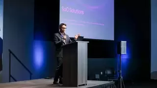 图灵进化全球首发AI全栈解决方案，加速全球边缘智能部署