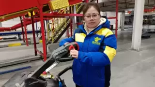 德邦快递里的“她力量”：在奔忙物流链路上书写专业与坚守