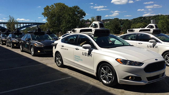 优步向Rivian投资12.5亿美元 双方达成新自动驾驶出租车协议