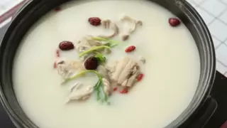 20元/公斤中熬高汤  撬动2.8万亿供应链骨汤新局