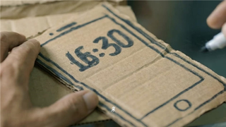 全网播放量破亿的AI短片《纸手机》：可灵AI与中国式思念的一次双向奔赴”