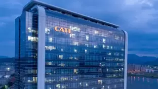 宁德时代超级科技日引爆行业 固液混合 + 超充成动力电池不可逆主线