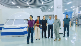 中航未来丨南京航空航天大学专家组莅临考察 携手共推低空经济