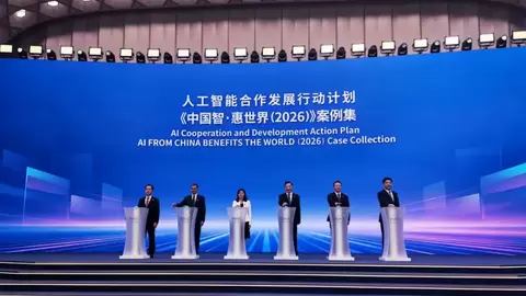 实力上榜!文远知行阿联酋出海项目入选2026 WAIC国家级AI全球化十大典型案例