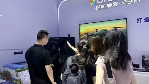 像航科技亮相 WAIC,无介质全息让AI触手可及