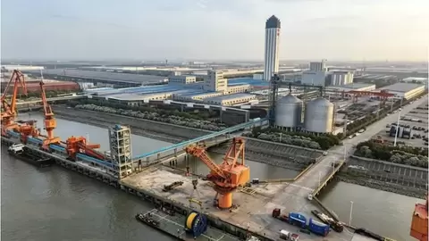 亨通助力全球首座16兆瓦张力腿浮式风电平台成功并网