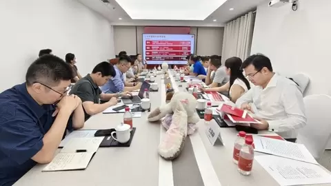 华南理工大学校友会到访十方融海围绕人工智能产品探索与场景延展展开交流