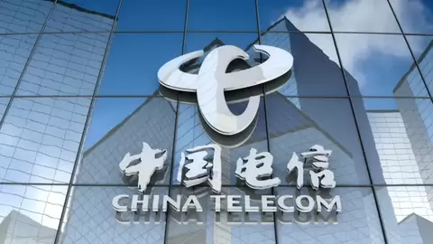 中国电信发布中期业绩：上半年经营收入2605亿元，净利润196亿元