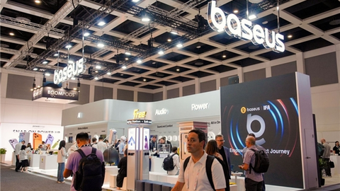 多款创新产品摘得业界大奖，Baseus倍思闪耀IFA 2026
