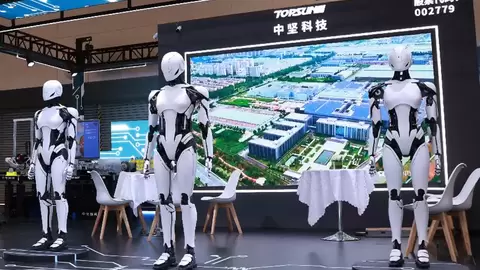 国内深耕场景、海外协同创新，桦之坚探索国产机器人全球化新范式