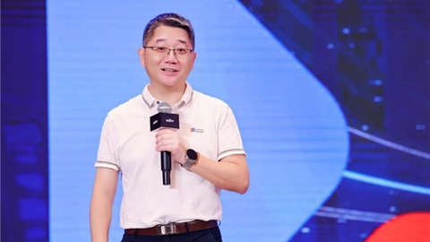 联想凌拓陈弘：存储闪跃AI就绪——从数据容器到智算引擎