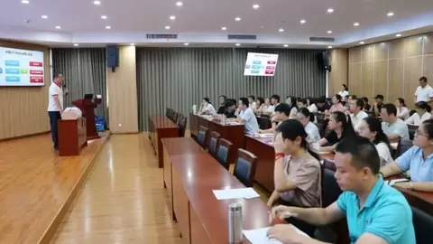 贵港移动公司推进职工应急技能学习