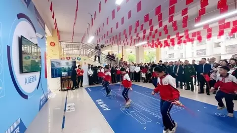 当体育课遇上AI智能“黑科技”，贵港移动点亮校园运动新未来