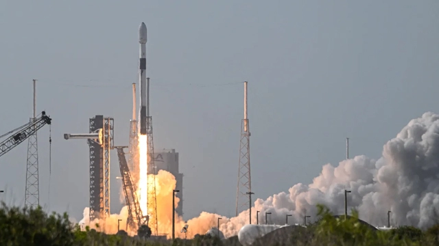 SpaceX 搭载谷歌 AI 芯片升空，推进太空数据中心建设