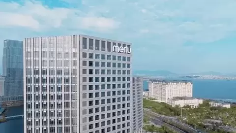 美图吴欣鸿谈AI时代核心竞争力：AI负责放大可能性，人负责作判断