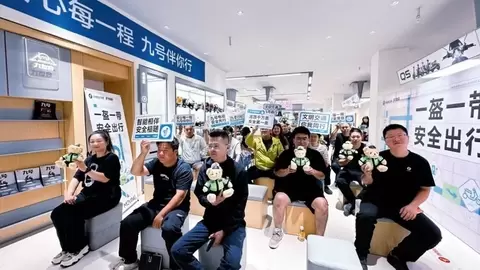 把安全公开课开进门店 江苏徐州交警携手九号电动车开展交通安全宣讲