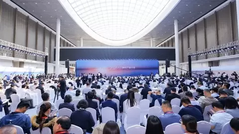 华为终端全场景亮相 2026 人工智能产业大会